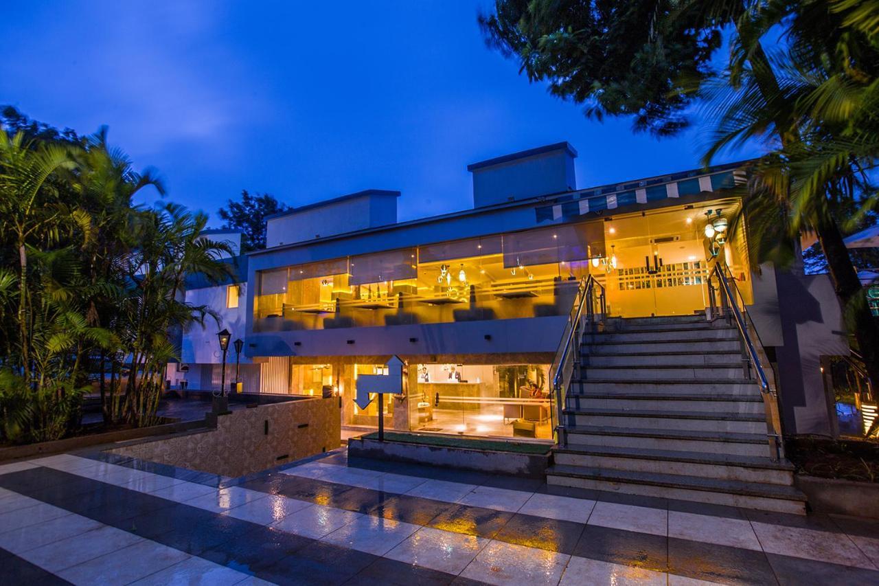 Hotel Millennium Park Panchgani Bagian luar foto