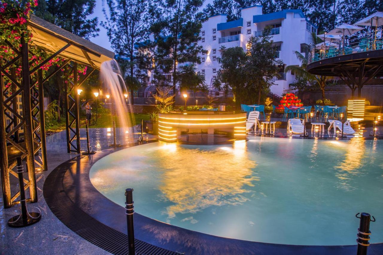 Hotel Millennium Park Panchgani Bagian luar foto