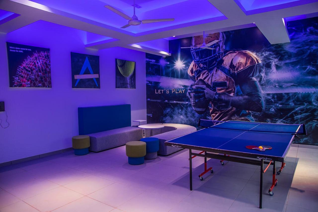 Hotel Millennium Park Panchgani Bagian luar foto