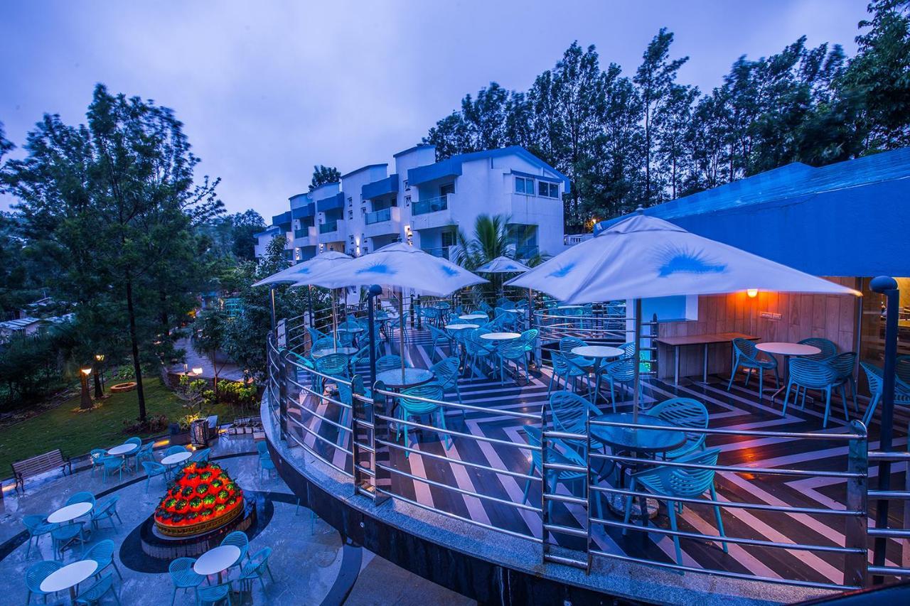 Hotel Millennium Park Panchgani Bagian luar foto